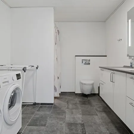 Skjold - 250m From The Sea By Interhome Apartman Rønne
