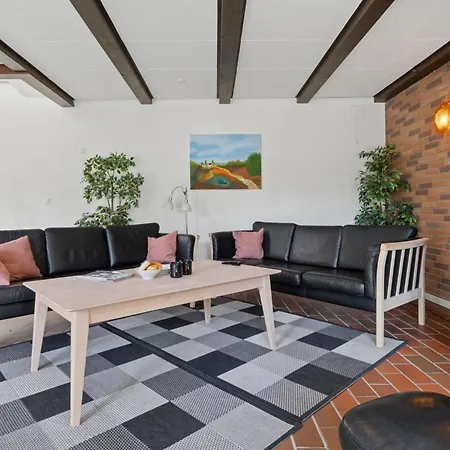 Skjold - 250m From The Sea By Interhome